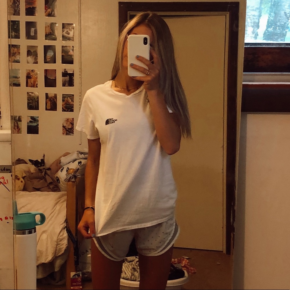 NORTH FACE TEESHIRT